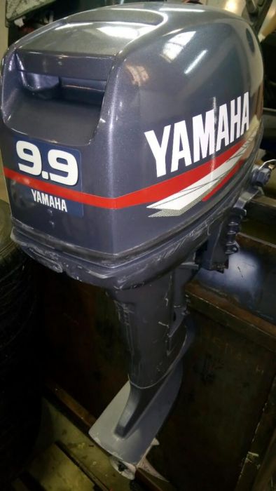 Yamaha 9 9 купить. Мотор Ямаха 9.9 2х тактный. Yamaha 9.9. Лодочный мотор Yamaha 9.9. Ямаха 9.9 2-х тактный.